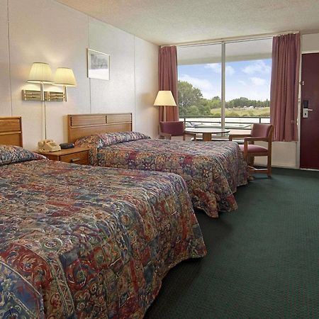 Knights Inn Fort Smith Chambre photo